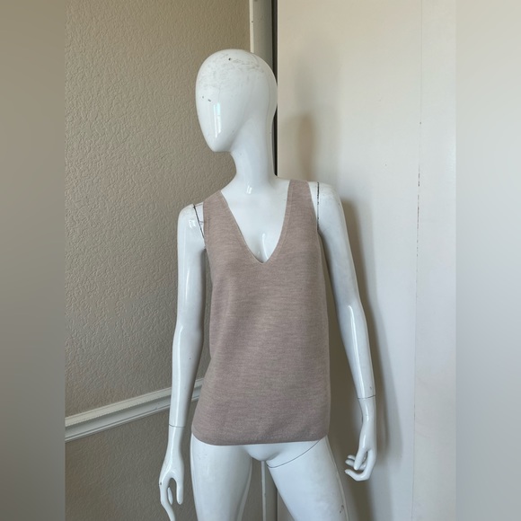 THE RESET R LABEL NEW! Beige 100% Wool Sleeveless Sweater Vest Sz S - Picture 1 of 7
